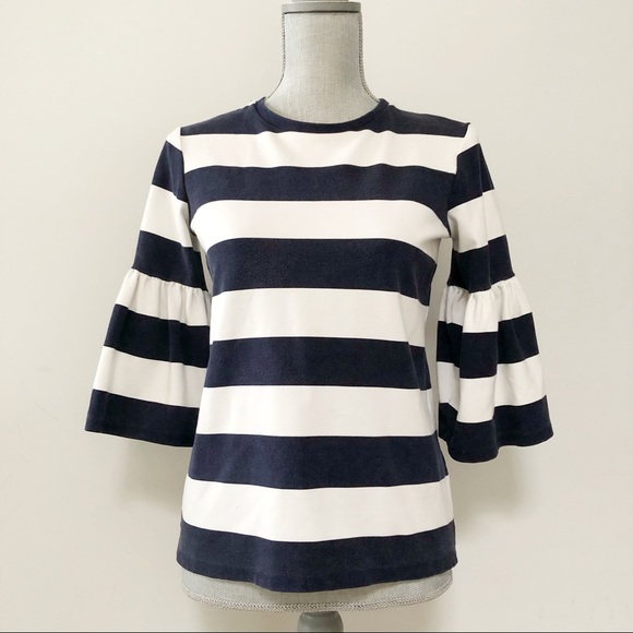 *SOLD* Lauren by Ralph Lauren bell ruffle sleeve top - Picture 1 of 8